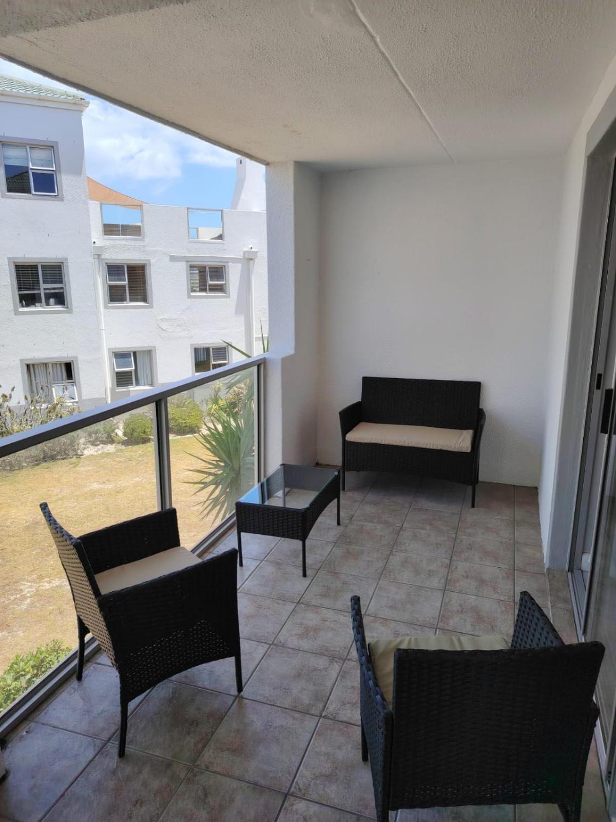 Apartment 122 Big Bay Club *